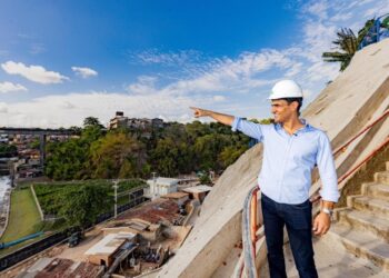 JHC inaugura Parque Linear e beneficia 90 mil pessoas no Benedito Bentes