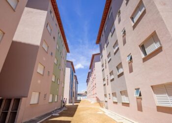 Prefeitura de Maceió entrega mais de 1.300 apartamentos e transforma histórias de vida na Santa Amélia