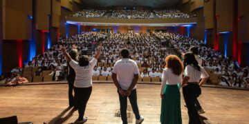 Governo de Alagoas recebe novos alunos do Ensino Médio da rede estadual