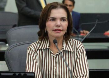 Discutido projeto de Ângela Garrote que garante afastamento de servidora vítima de violência doméstica