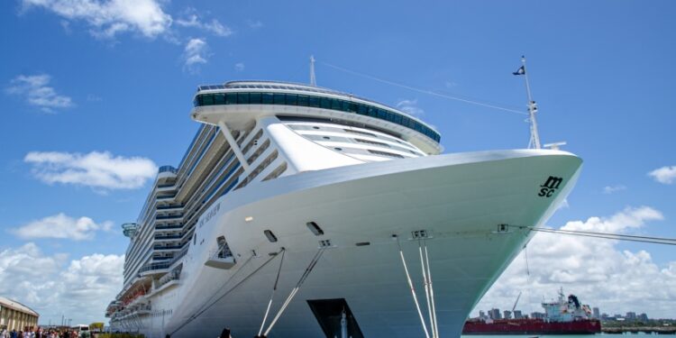 ‘Maceió parece que foi esculpida por Deus’, diz turista que retorna à cidade pela quarta vez