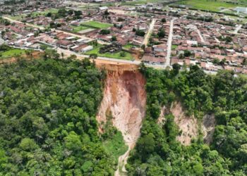 Defesa Civil de Maceió recomenda medidas urgentes para conter avanço de voçoroca em Rio Largo