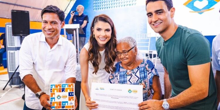 JHC garante regularização de imóveis a moradores do Vale do Reginaldo