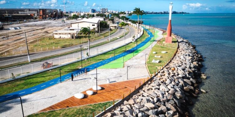 Nova Orla de Jaraguá se transforma em cartão-postal da capital alagoana