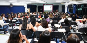 Profissionais dos 102 municípios alagoanos são capacitados pela Sesau para o acompanhamento da saúde infantil
