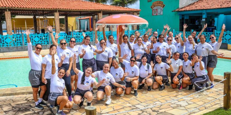 Mães policiais militares participam de manhã de homenagens e bem-estar
