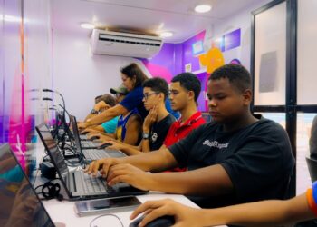 Tech Massa retoma atividades e leva cursos gratuitos ao Benedito Bentes e ao Rio Novo