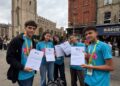 Maceió Abraça o Mundo: estudantes da rede municipal recebem cartas do prefeito Rodrigo Cunha na Inglaterra