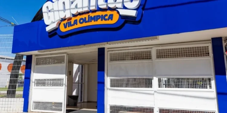 Em três meses, Gigantão Vila Olímpica transforma rotina de estudantes